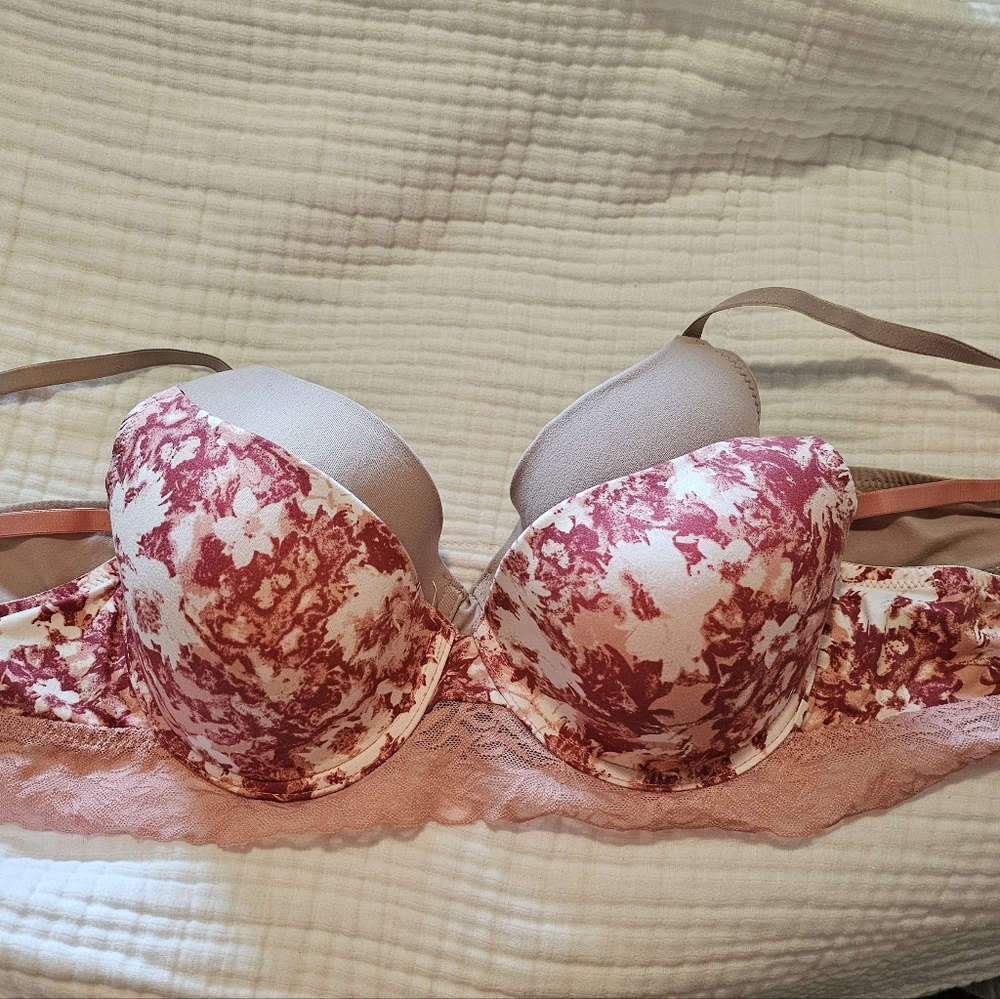 Lucky brand bras never worn